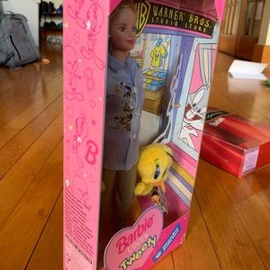 Barbie Loves Tweety Warner Brothers Special Edition 1998 Mattel NEW IN BOX